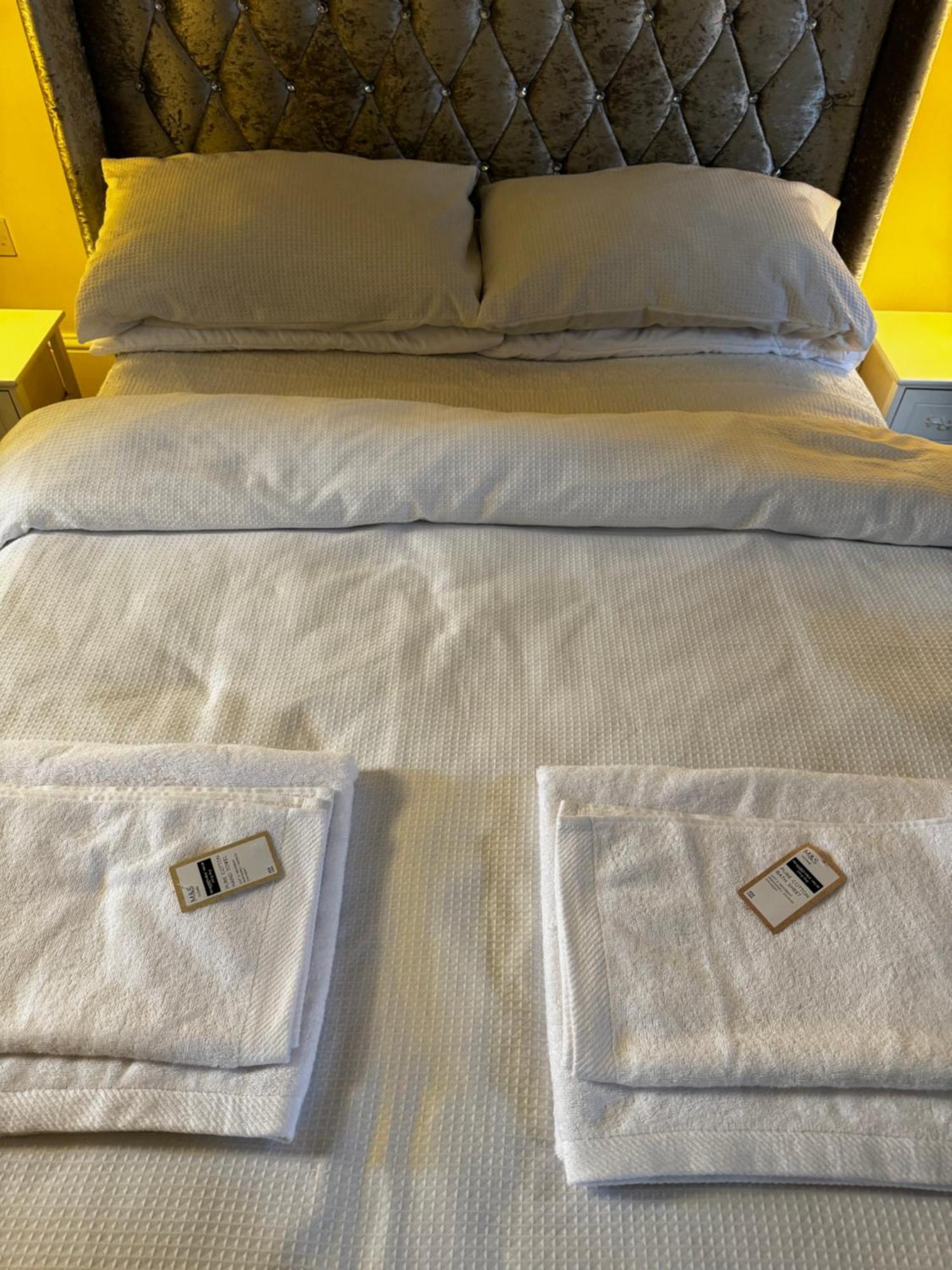 Apartamento Entire 1Bed Stratford Westfield Londres Exterior foto